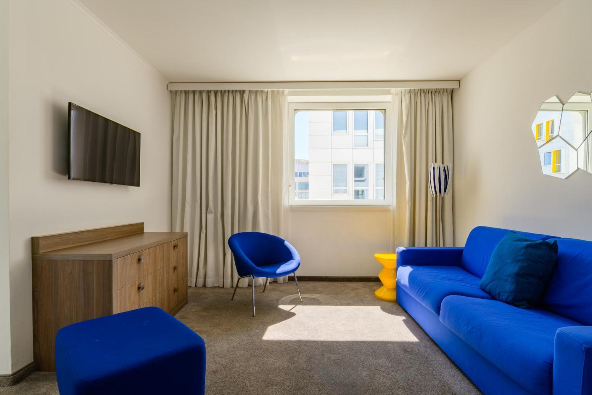 Golden Tulip Marseille Euromed Otel Dış mekan fotoğraf